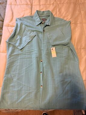 Van Heusen Men’s Short-Sleeve Button-Down Shirt in Light Teal